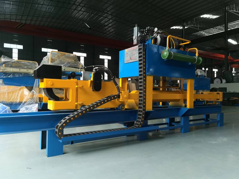 双人调直机前钳口