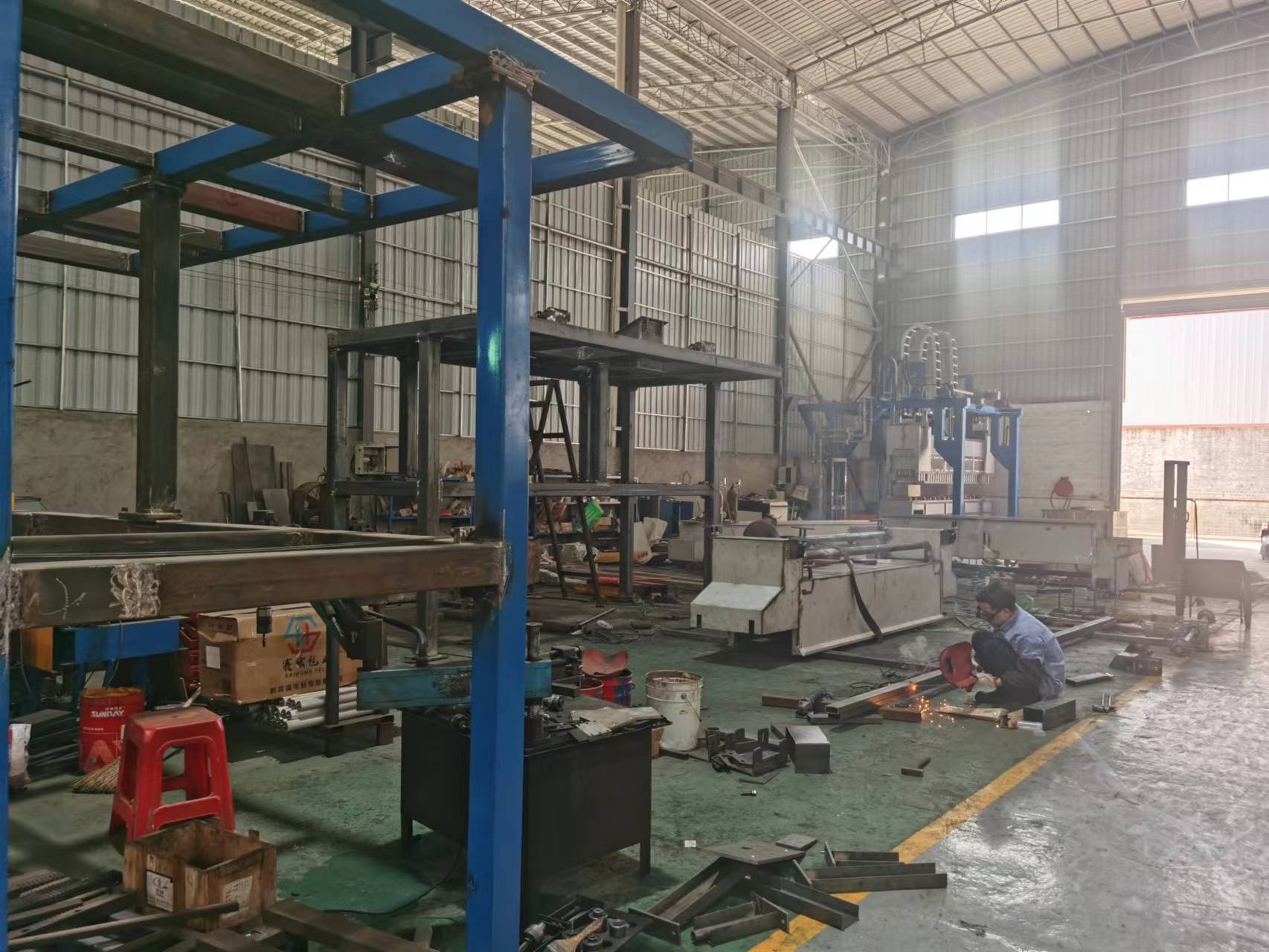 淬火设备装配车间