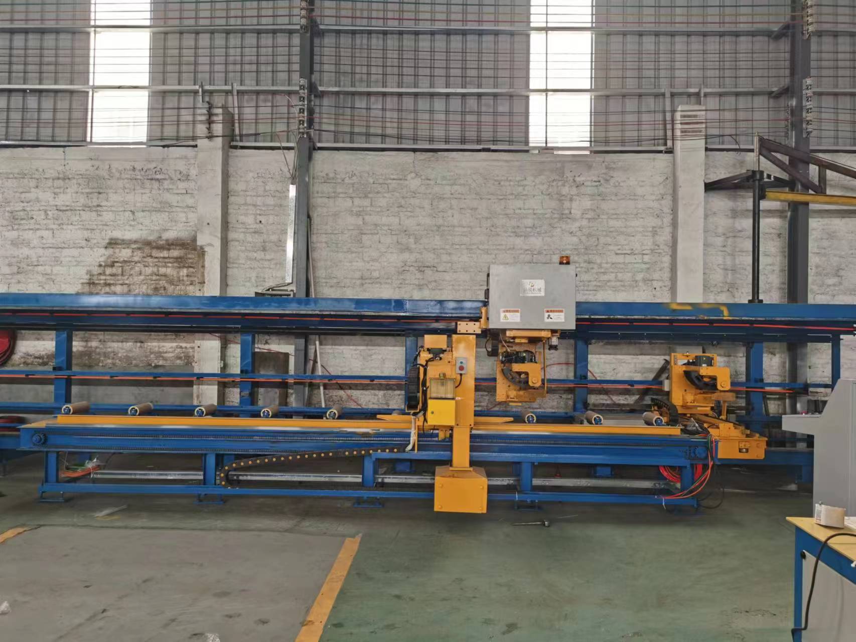 牵引机装配车间